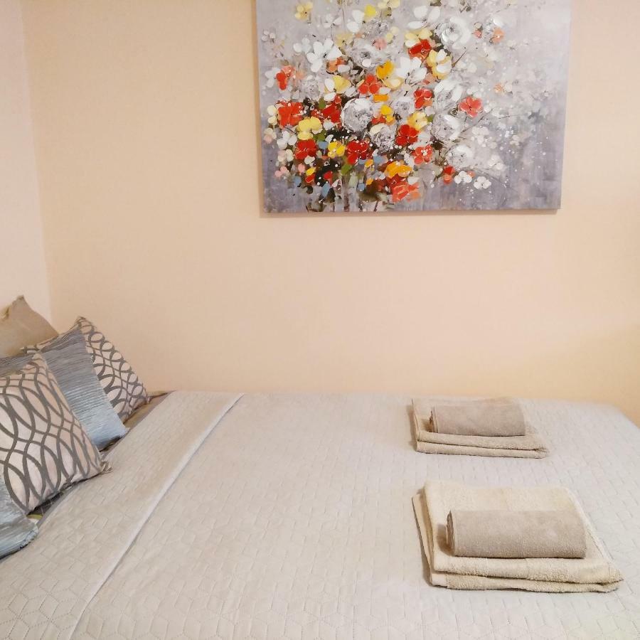 Sunray Studio Apartment Zagreb Extérieur photo
